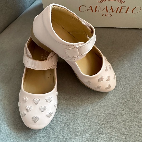 CARAMELO KIDS Girls Pink Bow Shoes - Picture 5 of 15